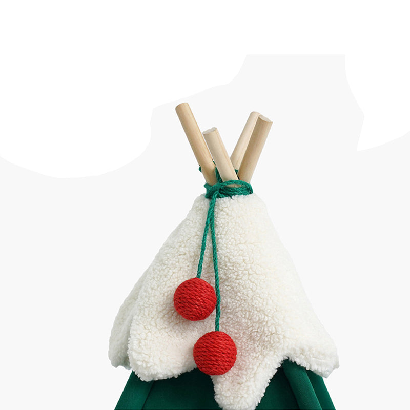 Christmas themed cat teepee tent