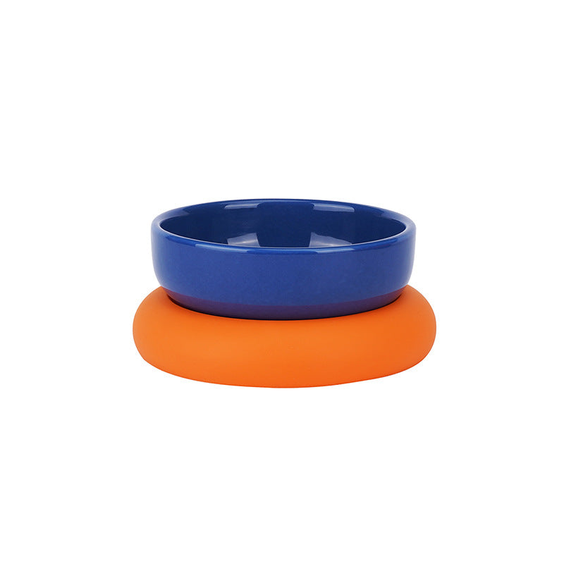 Circle ceramic pet bowls with silicone stand