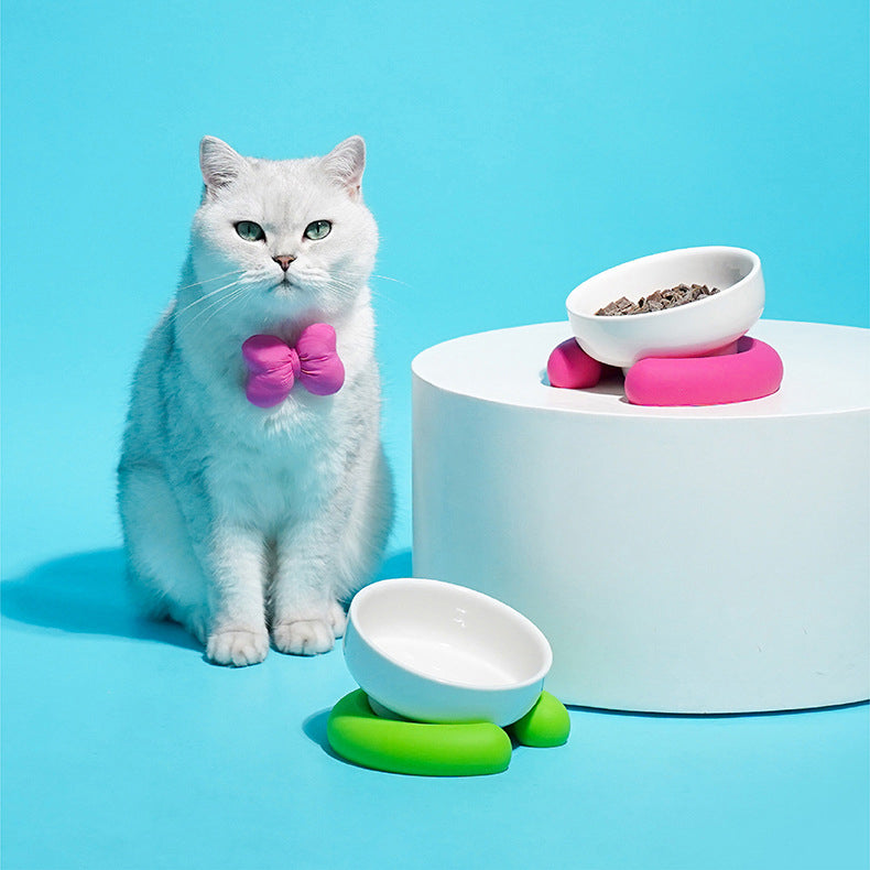 Circle ceramic pet bowls with silicone stand