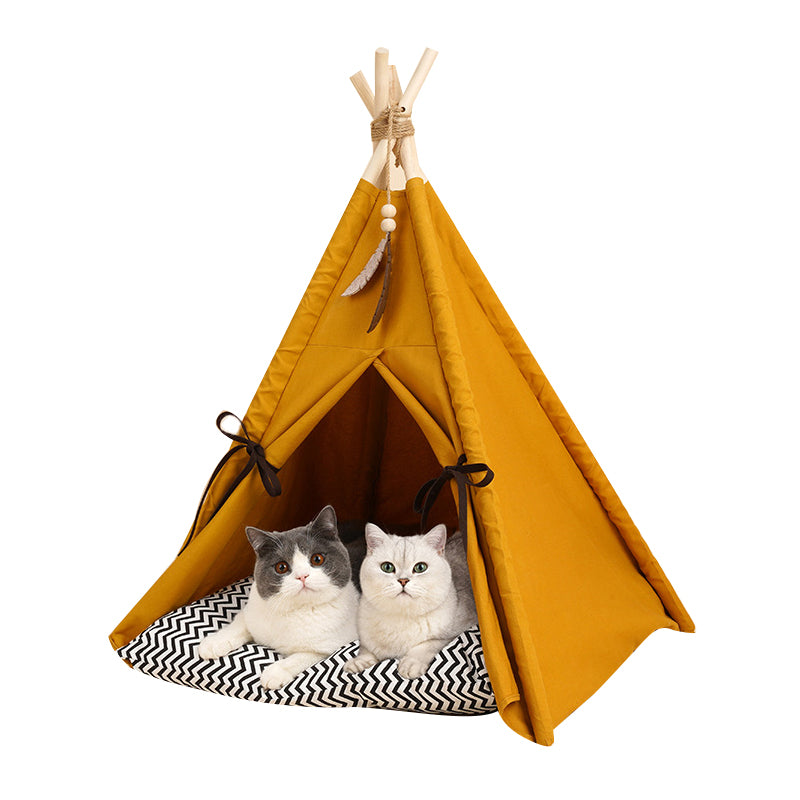 Scandi pet tent with leaf toy