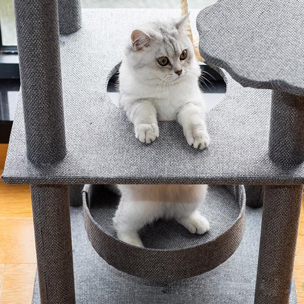 Multiple-level large cat tree with post and platform